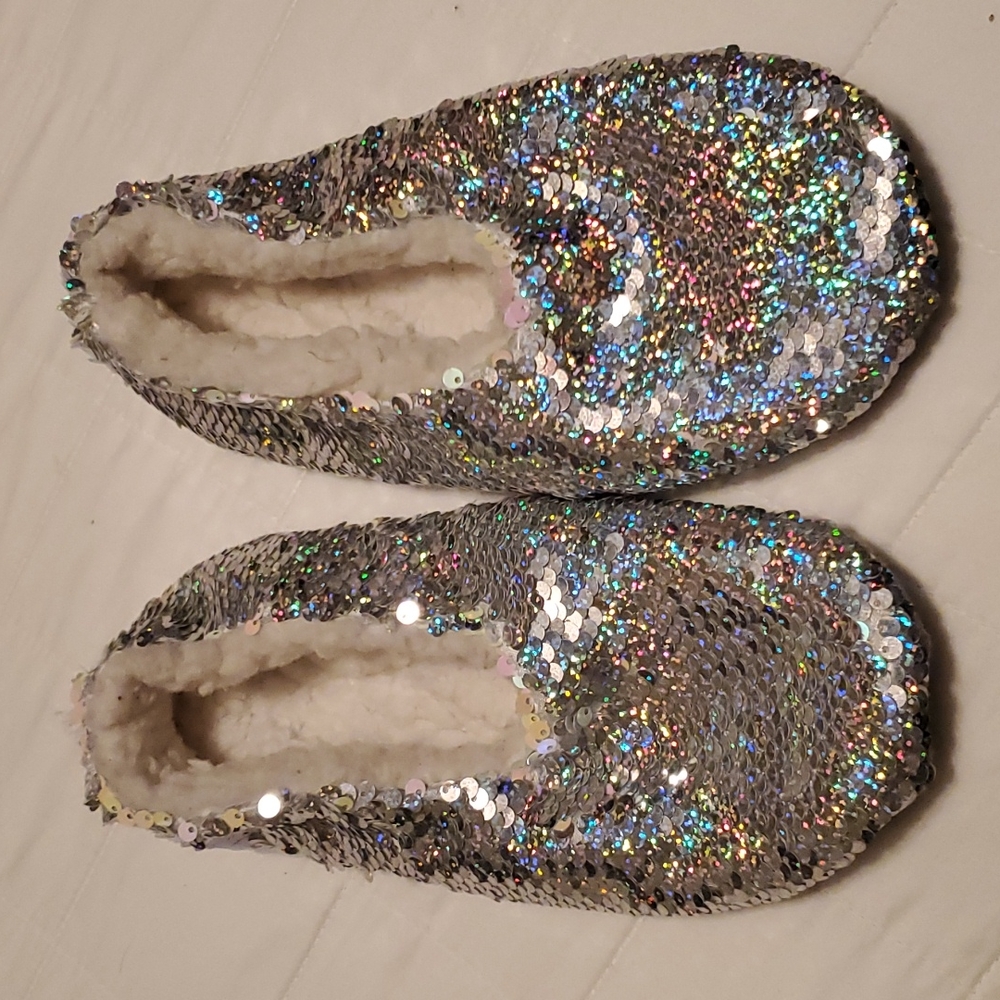 Flip Sequin Slippers